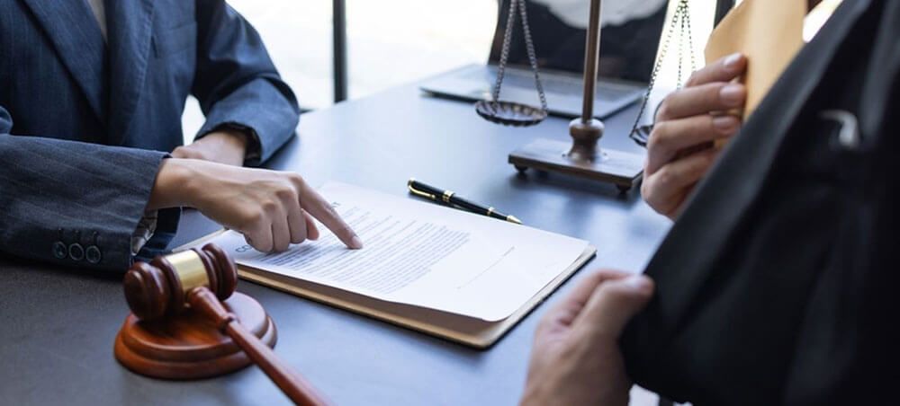contract vanzare cumparare imobil notar
